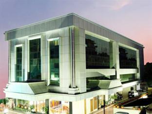 Grand Seasons Hotel Kochi ภายนอก รูปภาพ